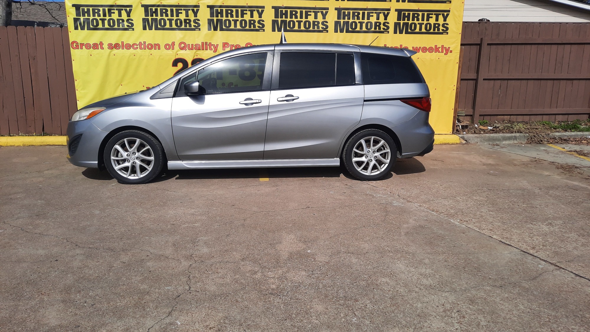 photo of 2011 Mazda MAZDA5 Touring